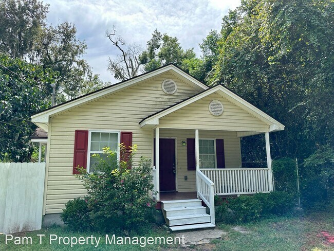 Foto del edificio - 3 br, 2 bath House - 2607 Bismark Ave.