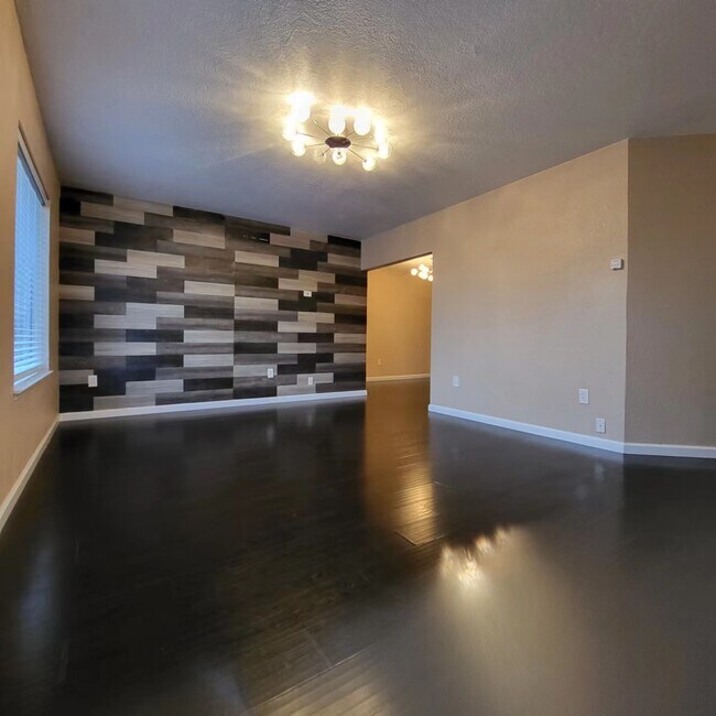 Living Room - 3586 Sanford St
