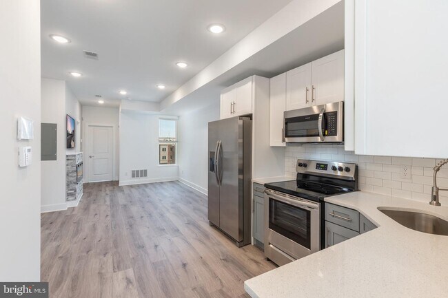 Foto del edificio - 1423 N 8th St