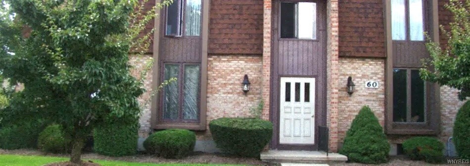 Primary Photo - 4 Charter Oaks Dr