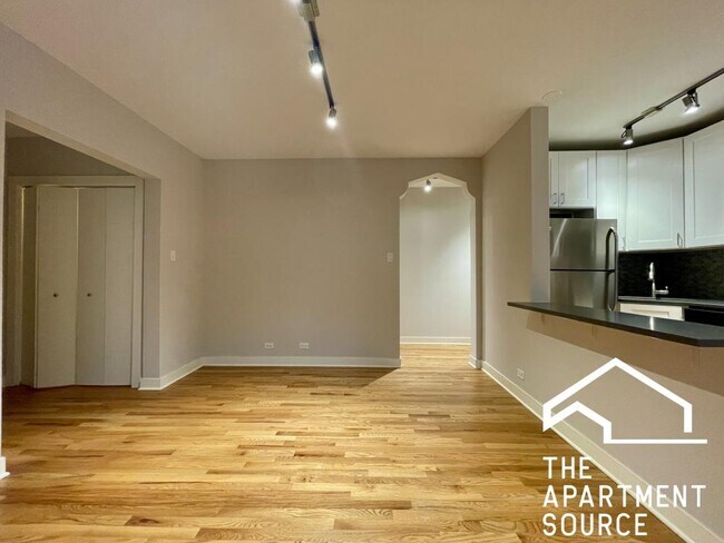 Building Photo - 1 bedroom in Chicago IL 60647