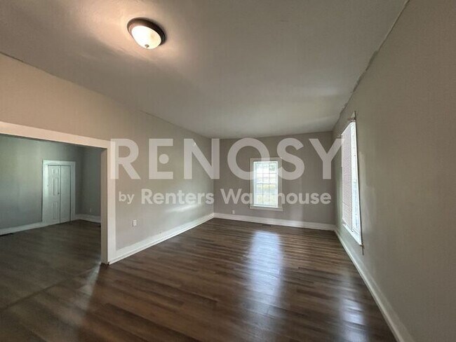 Building Photo - Newly renovated 3 bedroom, 1 bathroom minutes from Miles College and is an easy 15-to-20-minute d...