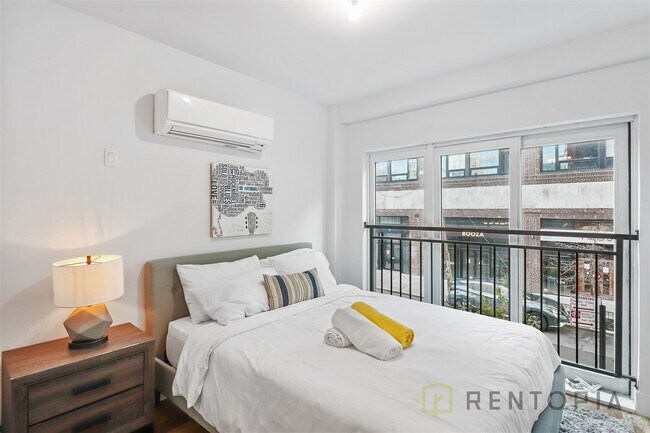Foto del edificio - 99 N 4th St