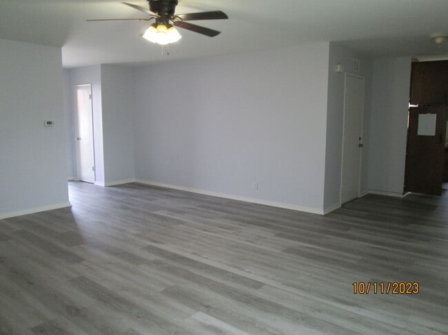 Foto del edificio - 122 W Cliffwood Ave