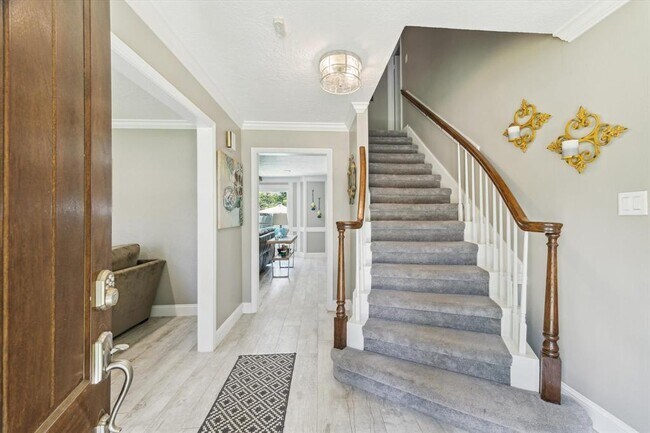 Building Photo - 4311 Meadowbank Dr