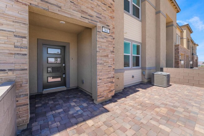 Building Photo - 364 Jasper Peak Dr