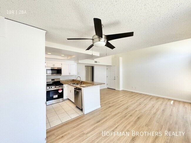 Foto del edificio - 5233 Cartwright Ave