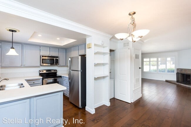 Building Photo - 2 br, 1.5 bath House - 3525 Monair Drive, ...