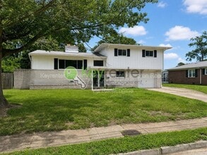 Building Photo - 608 Charlton Dr