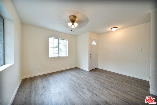 Building Photo - 7510 Avalon Blvd