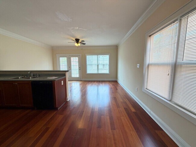 Building Photo - 170 Jonas Ave