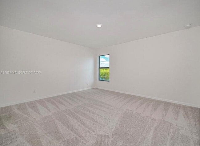 Building Photo - 861 Winwood Cir
