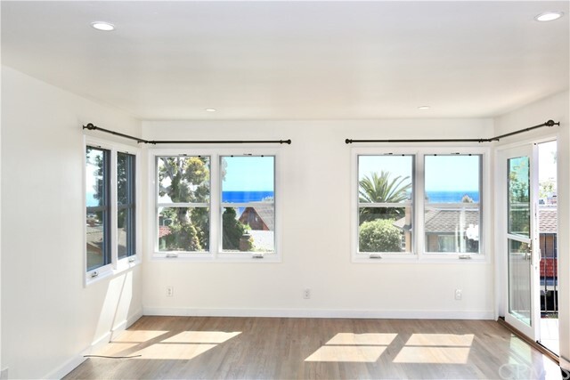 Building Photo - 444 3rd St