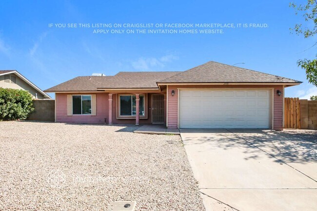 Building Photo - 2551 E Diamond Cir