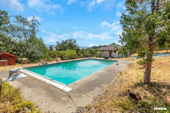 Foto del edificio - Soulful Mountain Sanctuary in Ashland - Av...