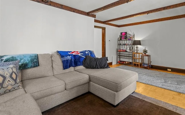 Living Room - 171 Leonard Ave
