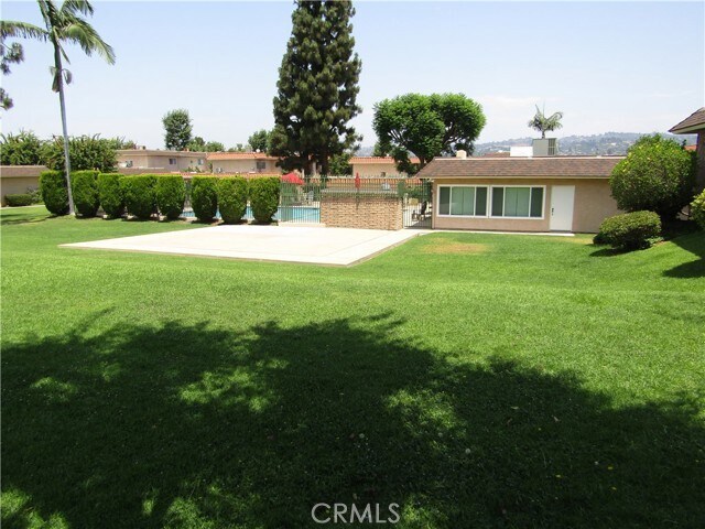 Primary Photo - 855 Las Lomas Dr