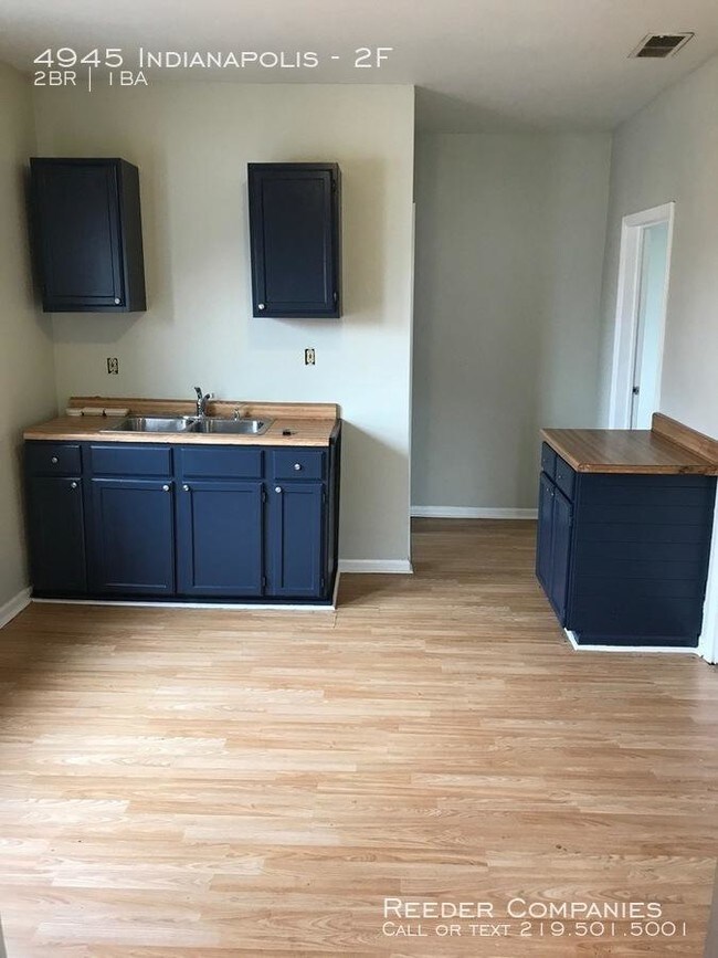 Building Photo - 2 bedroom in East Chicago IN 46312