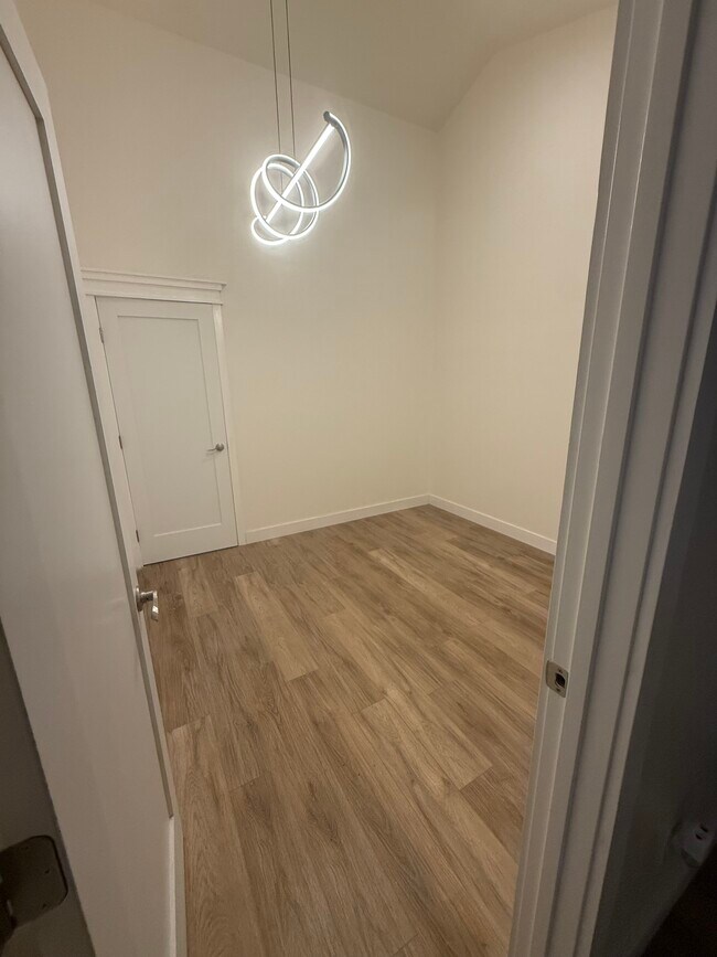 Foto del edificio - 73-4583 Kukuki St