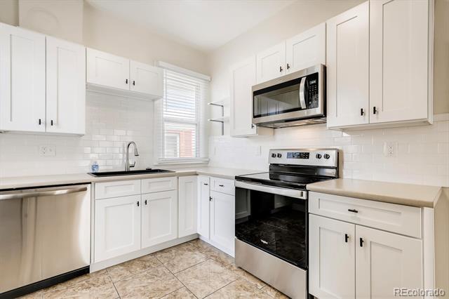 Foto del edificio - 4657 Columbine St