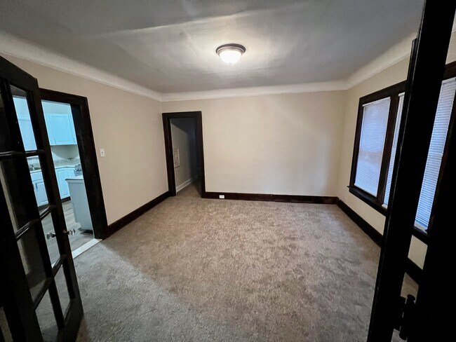 Dining Room - 2531 Calvert St