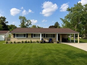 Building Photo - 2380 Walce Dr