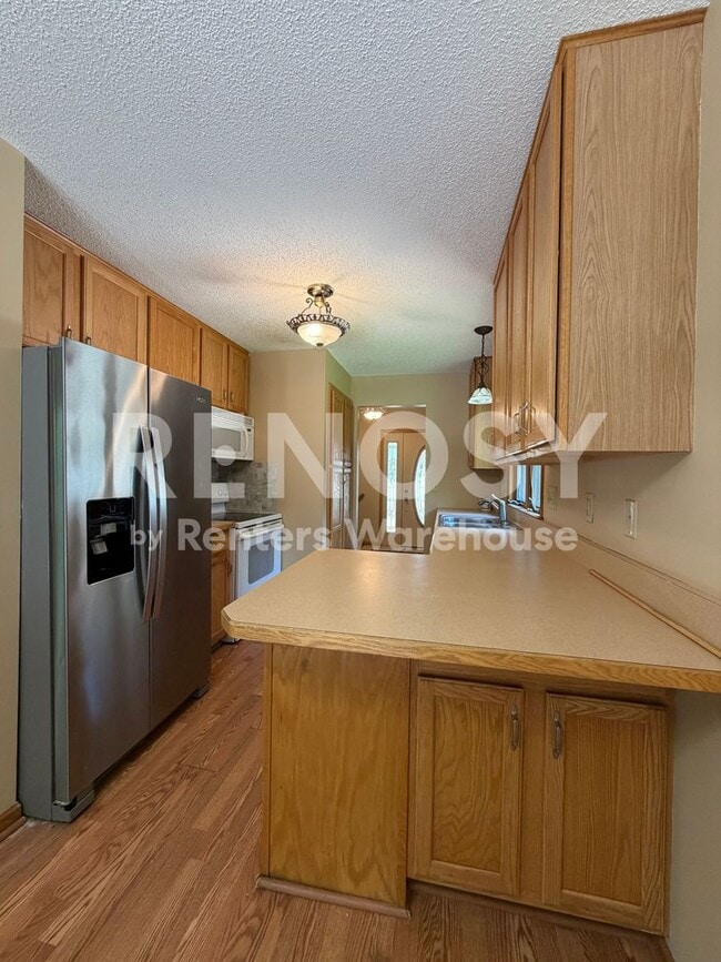 Building Photo - 12787 Germane Ave
