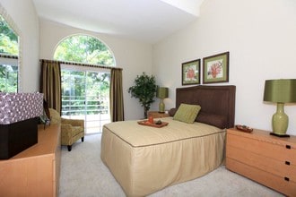 Summit at Warner Center photo'