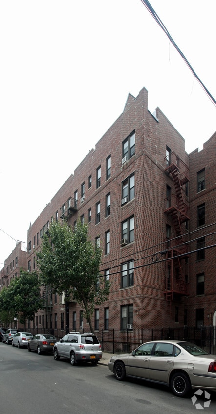 Building Photo - 60-30 Madison St