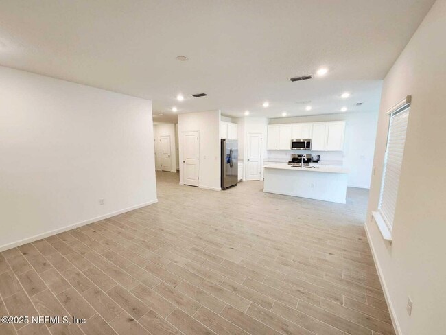 Foto del edificio - 6232 Mare Ave