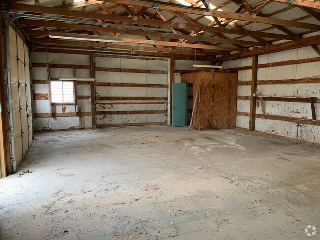 Building Photo - 13943 Penn Ln