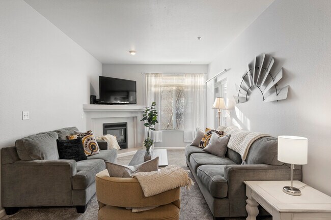 Foto del edificio - 4545 Wheaton Dr
