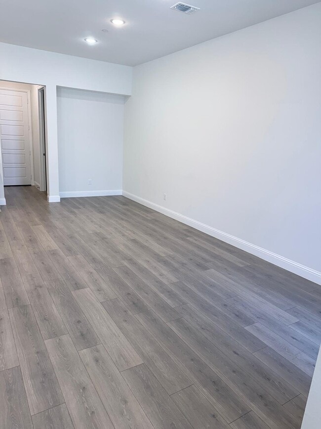 Building Photo - 4717 Piedras Lanzar Dr