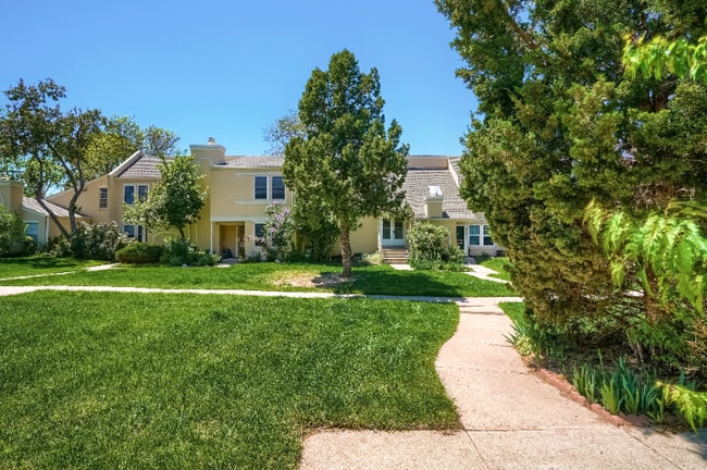 Photo - 13204 E Linvale Pl House