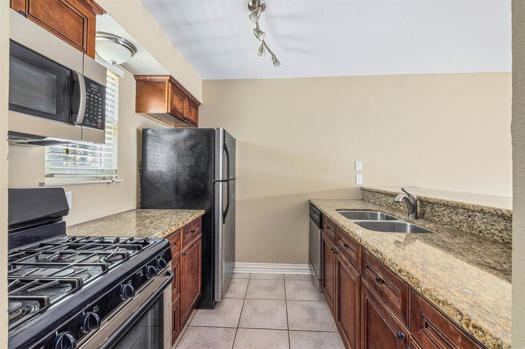 Foto principal - 525 11th St