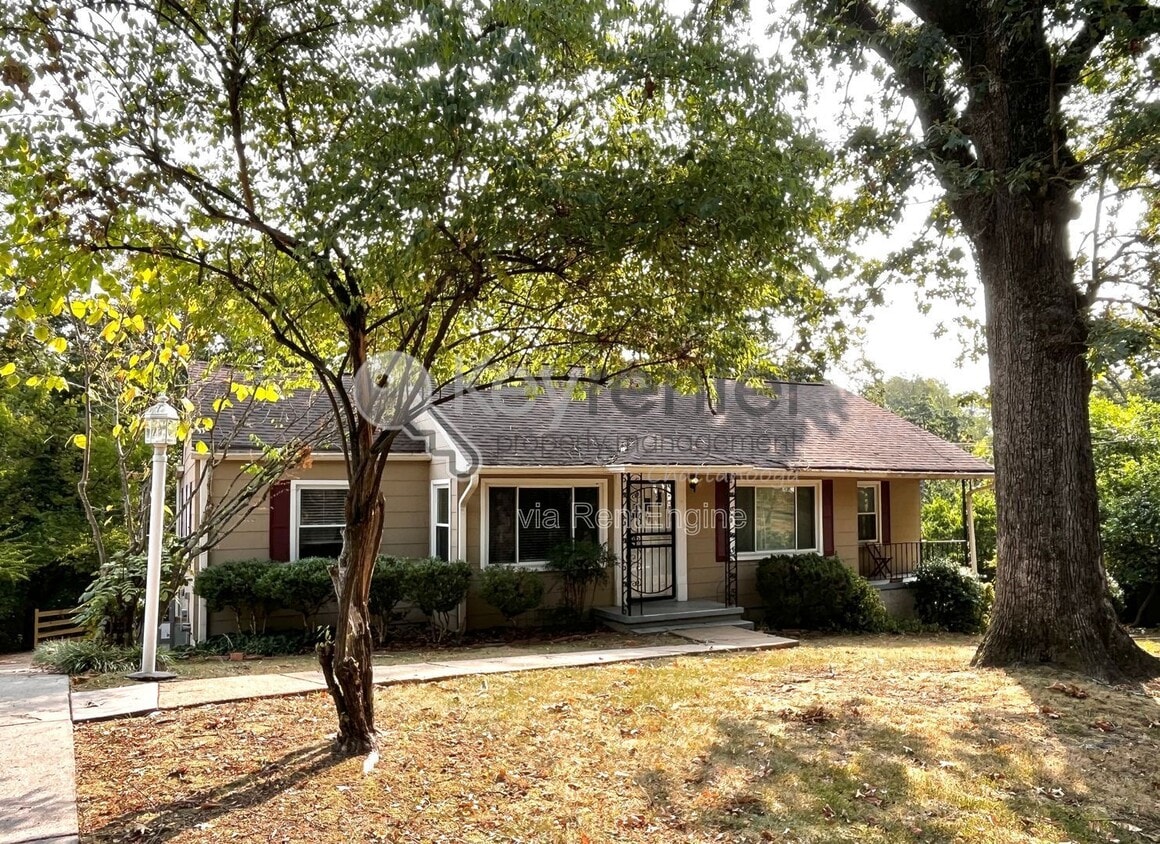 Photo - 1275 Duane Road