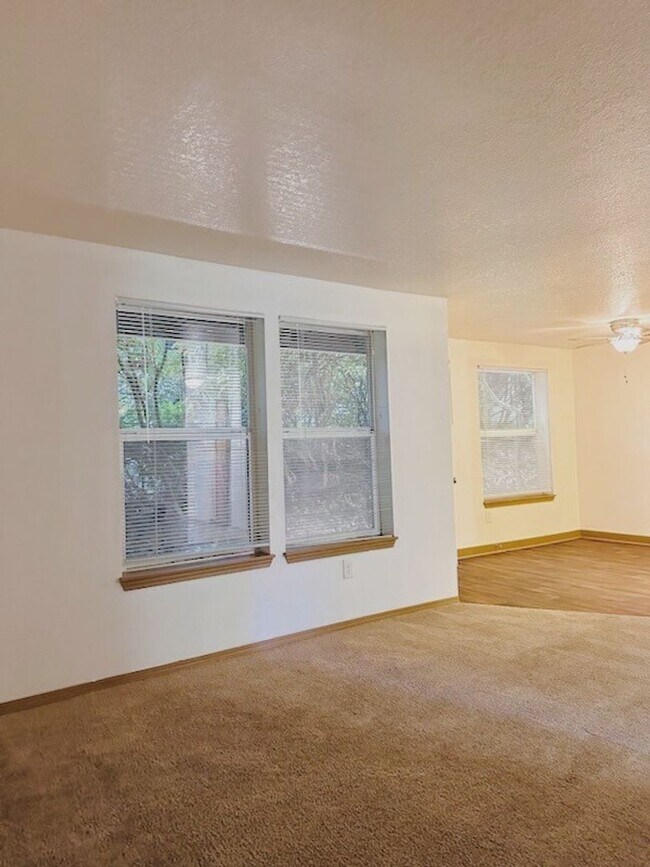 Foto del edificio - Find Your Perfect Place to Call Home! 2 Bedroom Coming Soon!