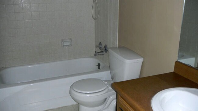 Foto del edificio - 108 Shannon Cir