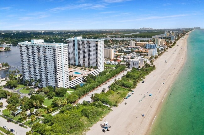 Building Photo - 1201 S Ocean Dr