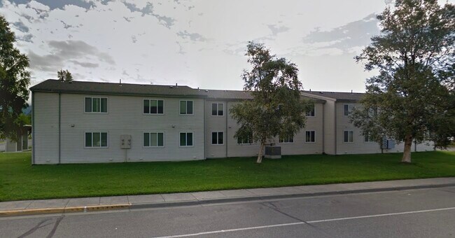 Foto del edificio - 424 E Dogwood Ave