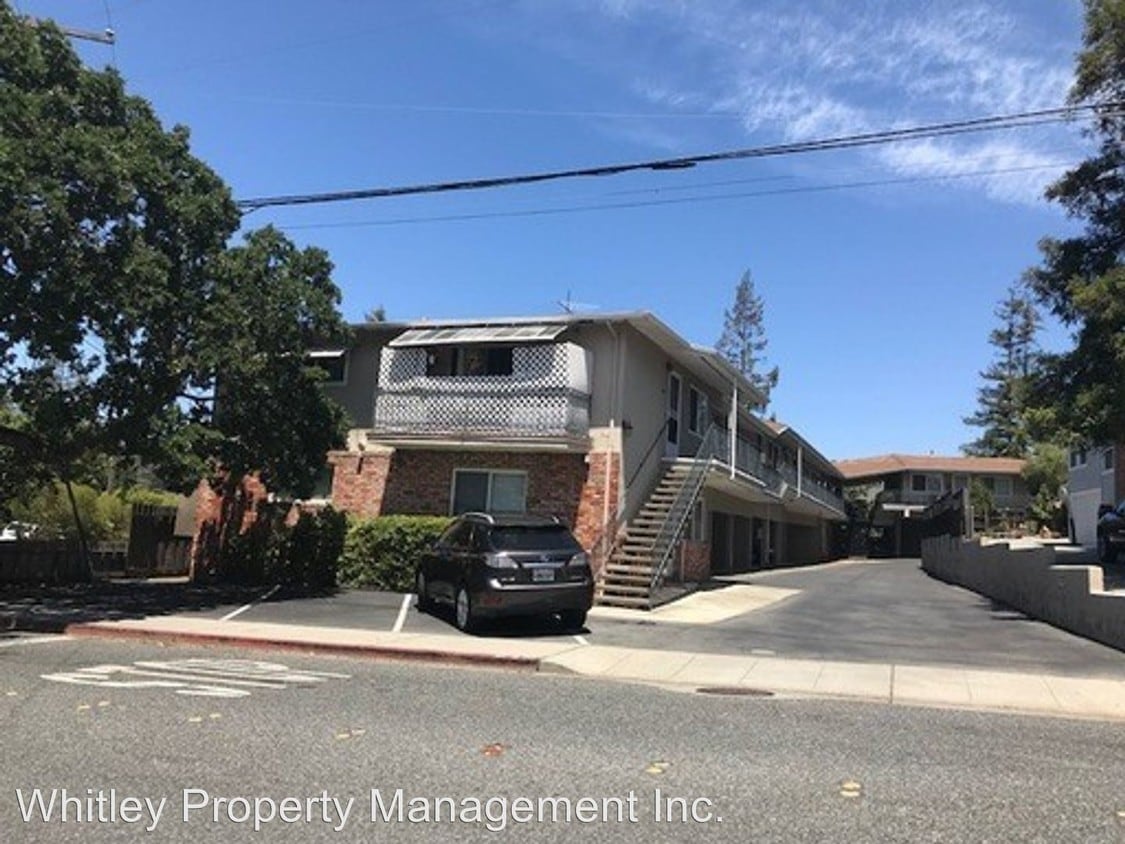 Primary Photo - 3180 Oak Knoll Dr