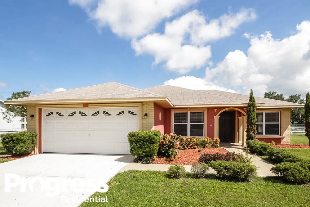 Foto principal - 1404 14th St W
