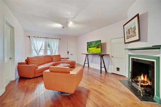 Foto del edificio - 1714 Fairview St