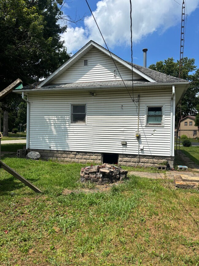 Foto del edificio - 435 S Cedar St