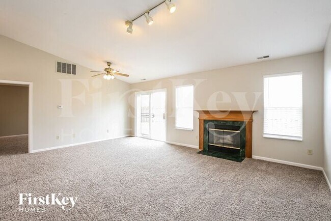 Building Photo - 10290 Stillwell Drive