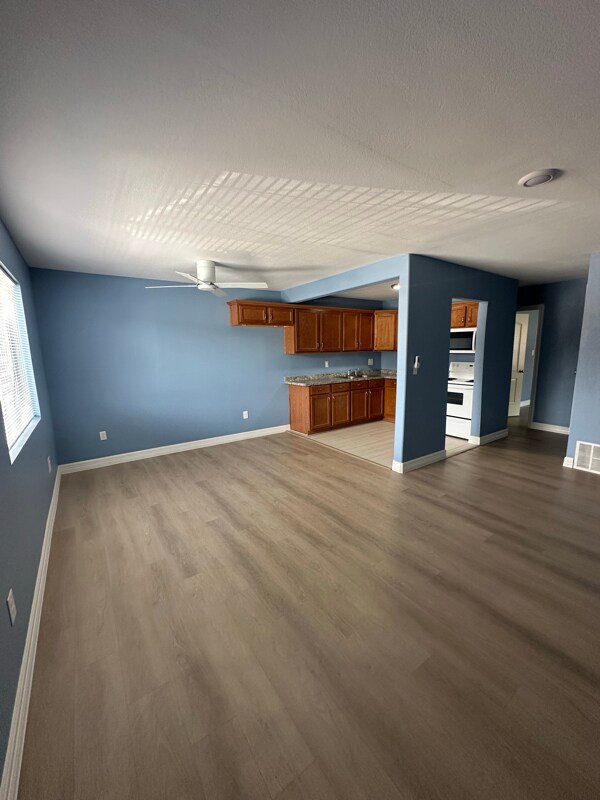 Building Photo - 11203 Belair Dr