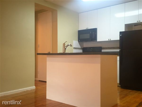 Foto del edificio - 350 E 19th St