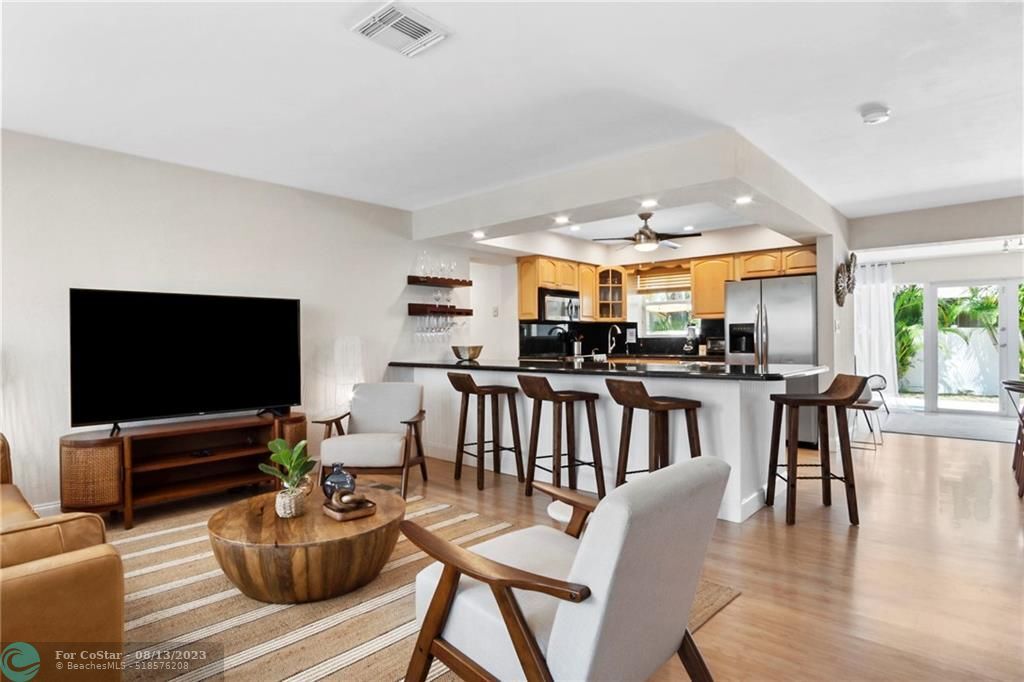 391 SE 6th Ct, Pompano Beach, FL 33060 House for Rent in Pompano