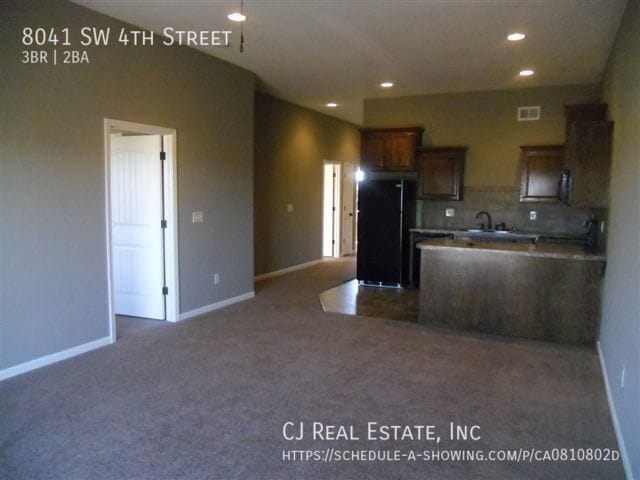 Building Photo - 8041 SW 4th St