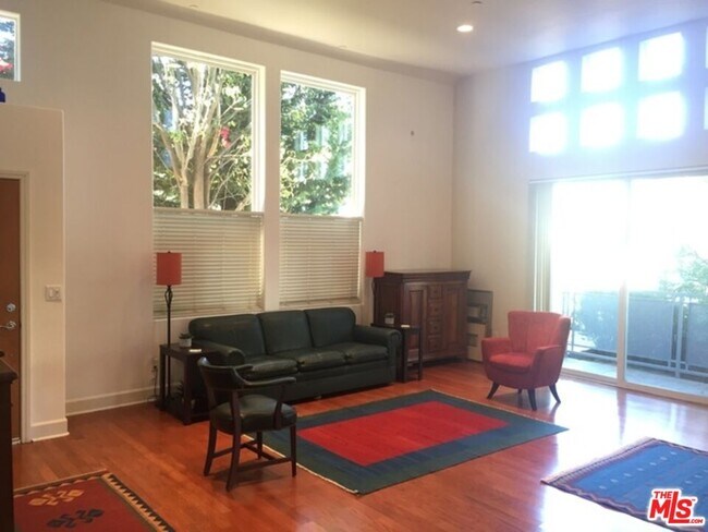 Foto del edificio - 1238 22nd St